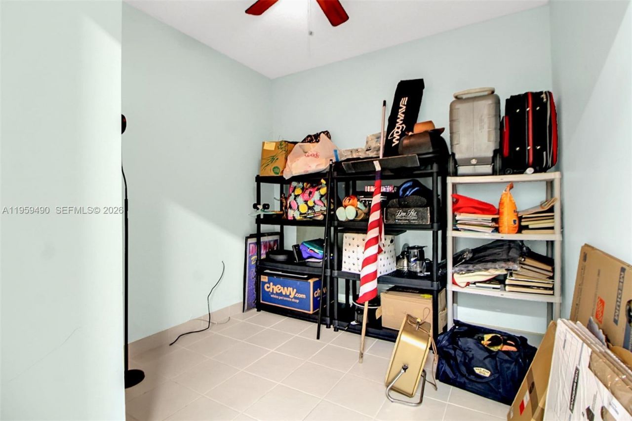 1801 NW 120th Ter, Pembroke Pines, FL 33026 Photo