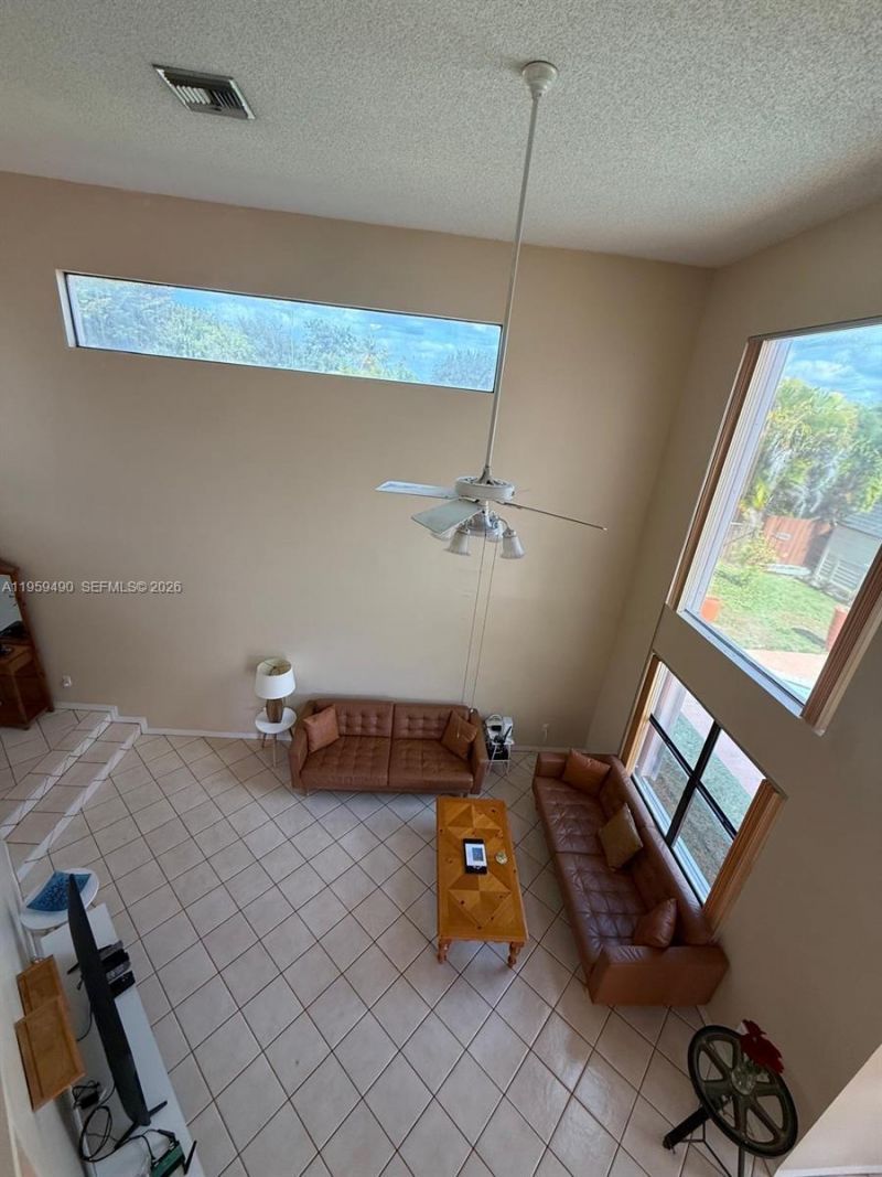 1801 NW 120th Ter, Pembroke Pines, FL 33026 Photo