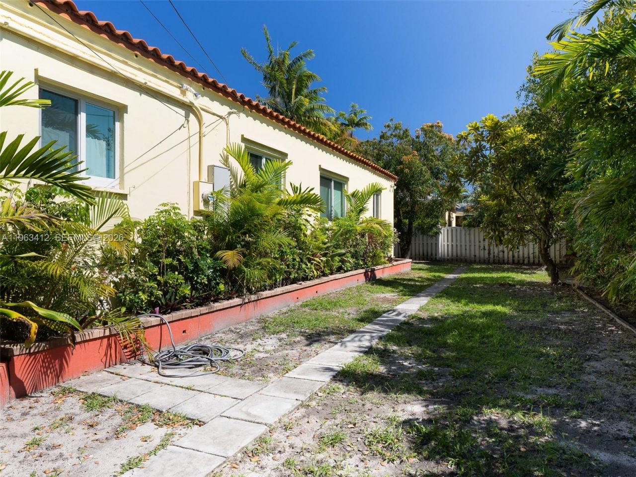 630 SW 25th Rd, Miami, FL 33129 Photo