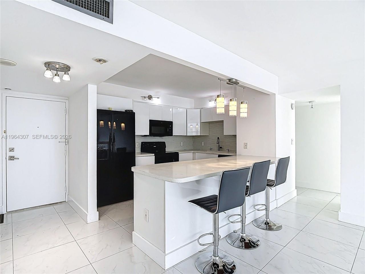 2801 NE 183rd St , Unit 1504W, Aventura, FL 33160 Photo