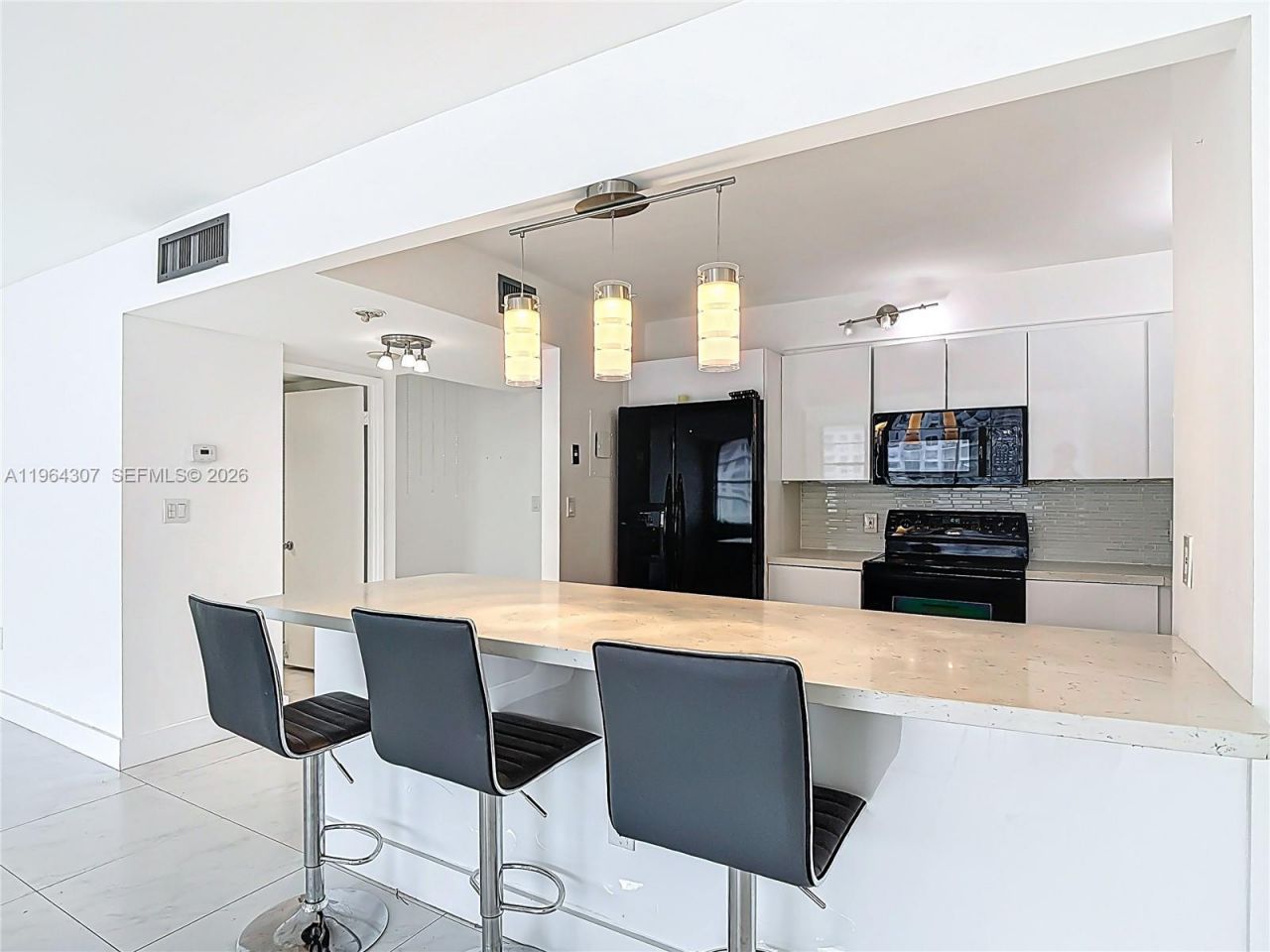 2801 NE 183rd St , Unit 1504W, Aventura, FL 33160 Photo