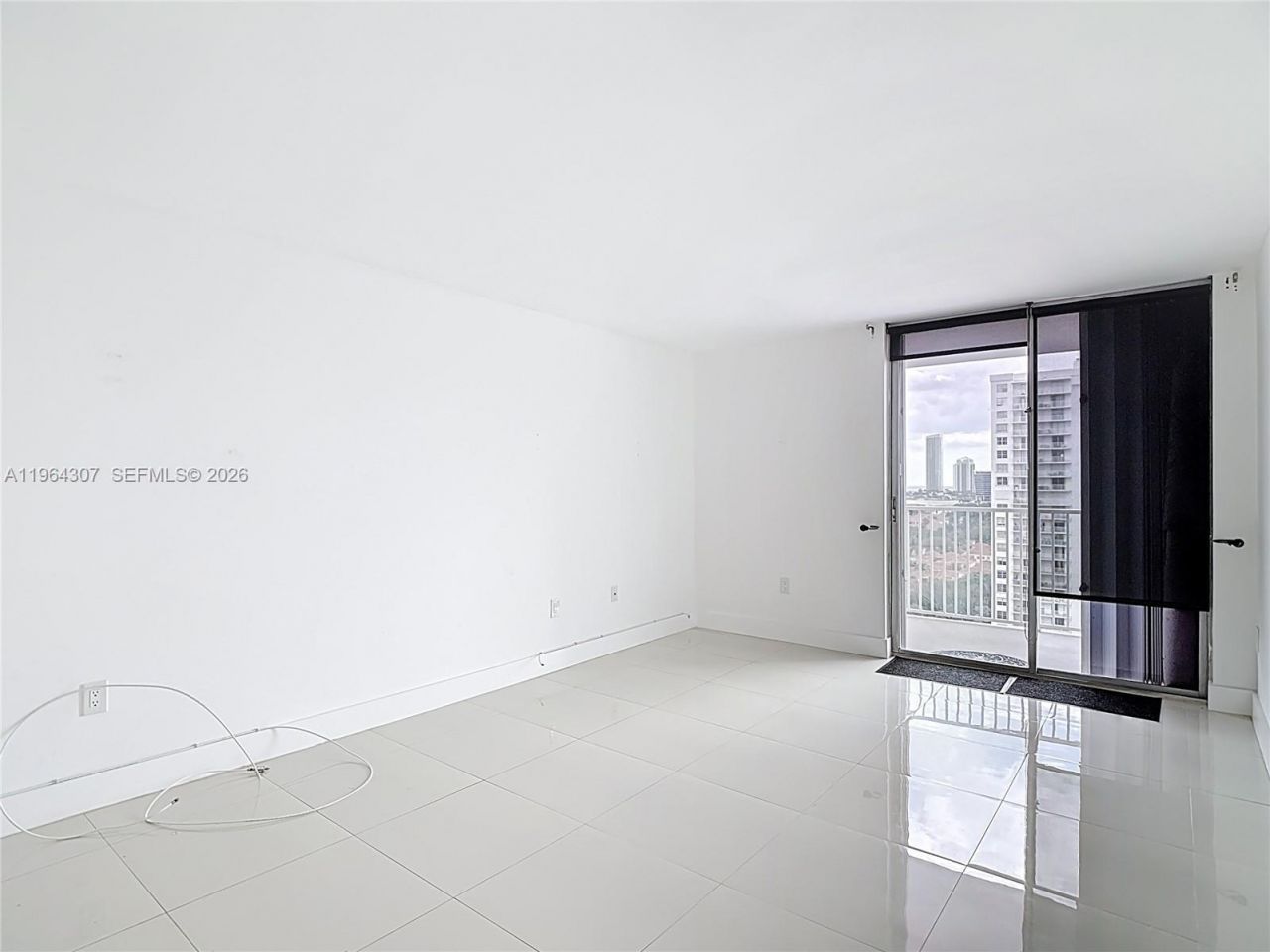 2801 NE 183rd St , Unit 1504W, Aventura, FL 33160 Photo