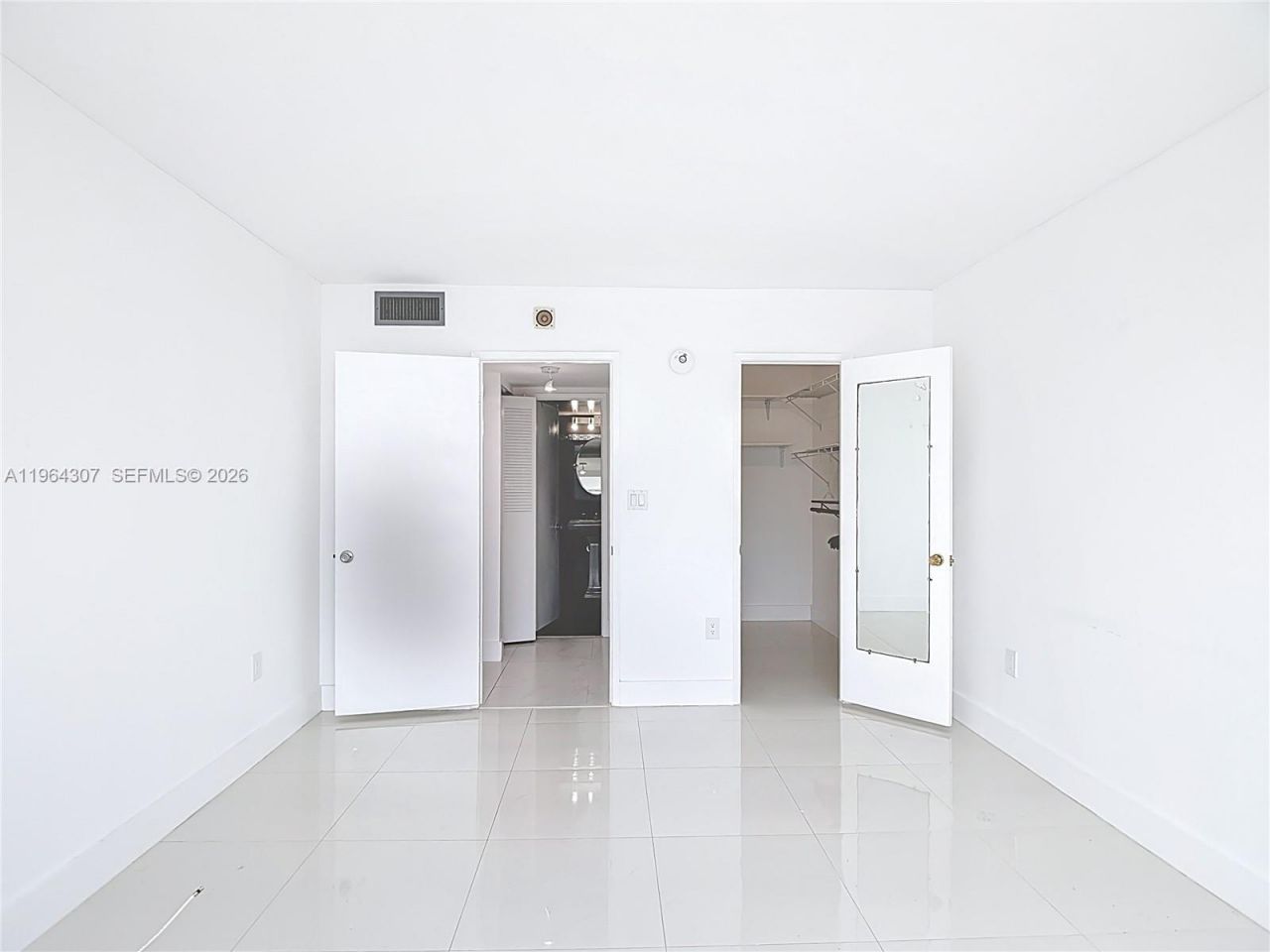2801 NE 183rd St , Unit 1504W, Aventura, FL 33160 Photo