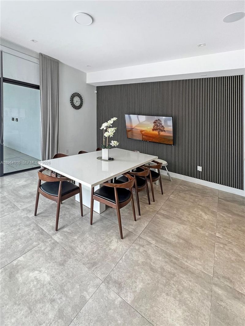 16640 Sunset Way , Weston, FL 33326 Photo