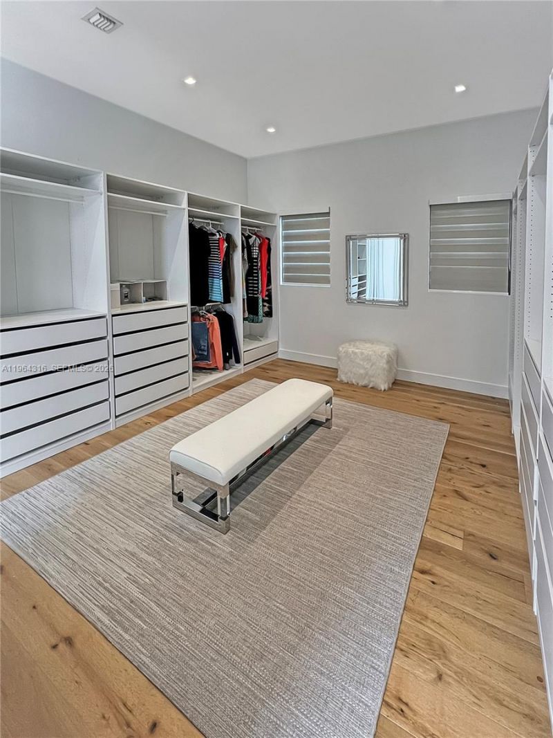 16640 Sunset Way , Weston, FL 33326 Photo