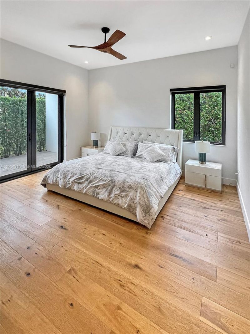 16640 Sunset Way , Weston, FL 33326 Photo