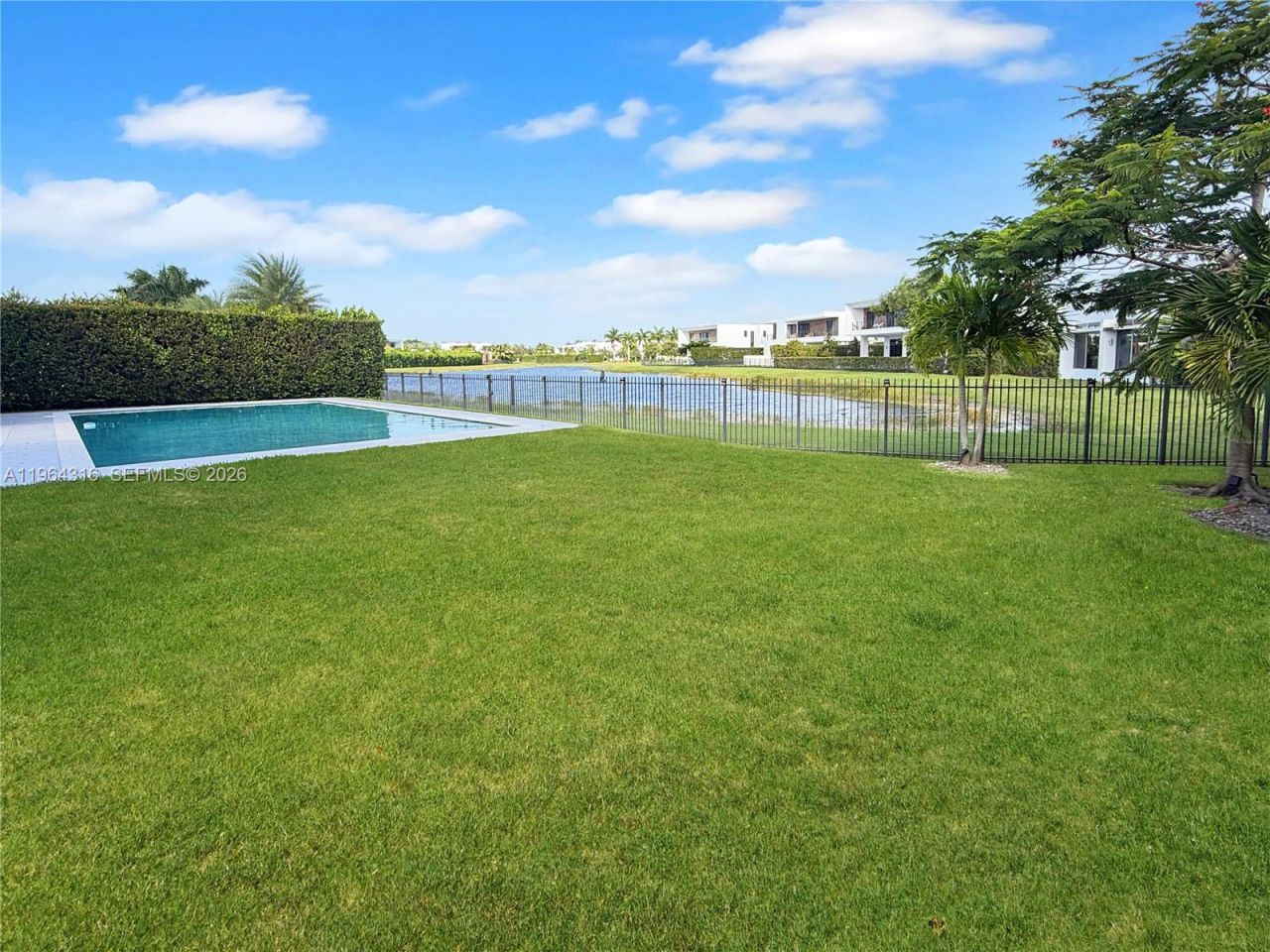 16640 Sunset Way, Weston, FL 33326 Photo