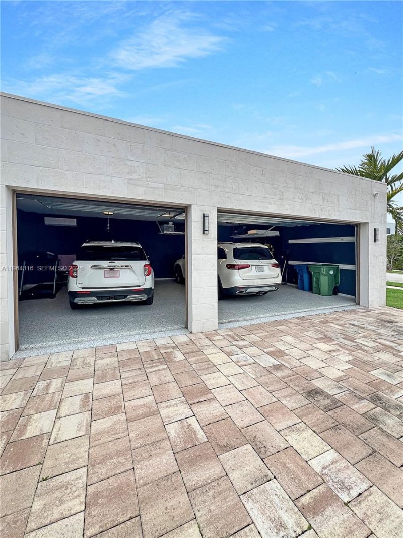 16640 Sunset Way , Weston, FL 33326 Photo