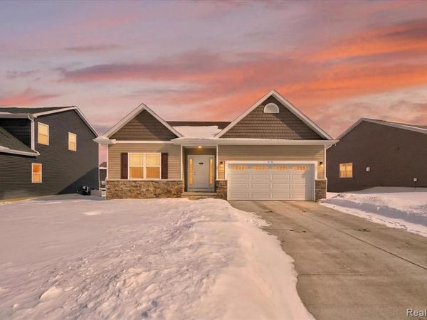 6156 Summerbrooke Circle, Handy Twp, MI 48836