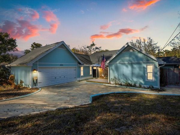 333 FOREST ROAD, MOUNT DORA, FL 32757