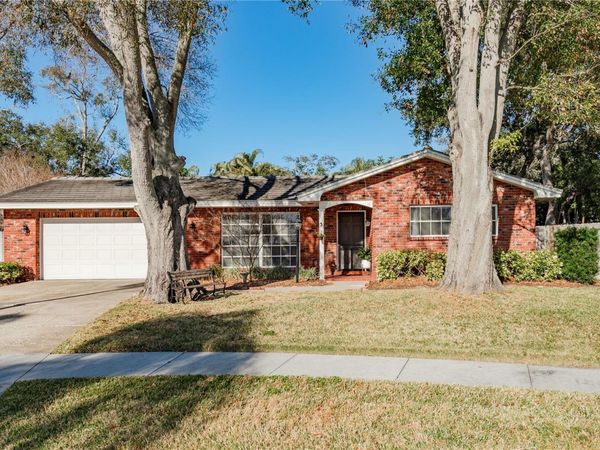 6952 122ND STREET, SEMINOLE, FL 33772