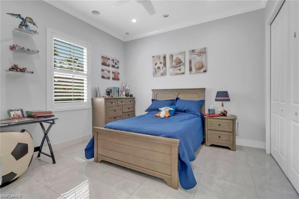 1086 21st St Sw, Naples, FL 34117 Photo