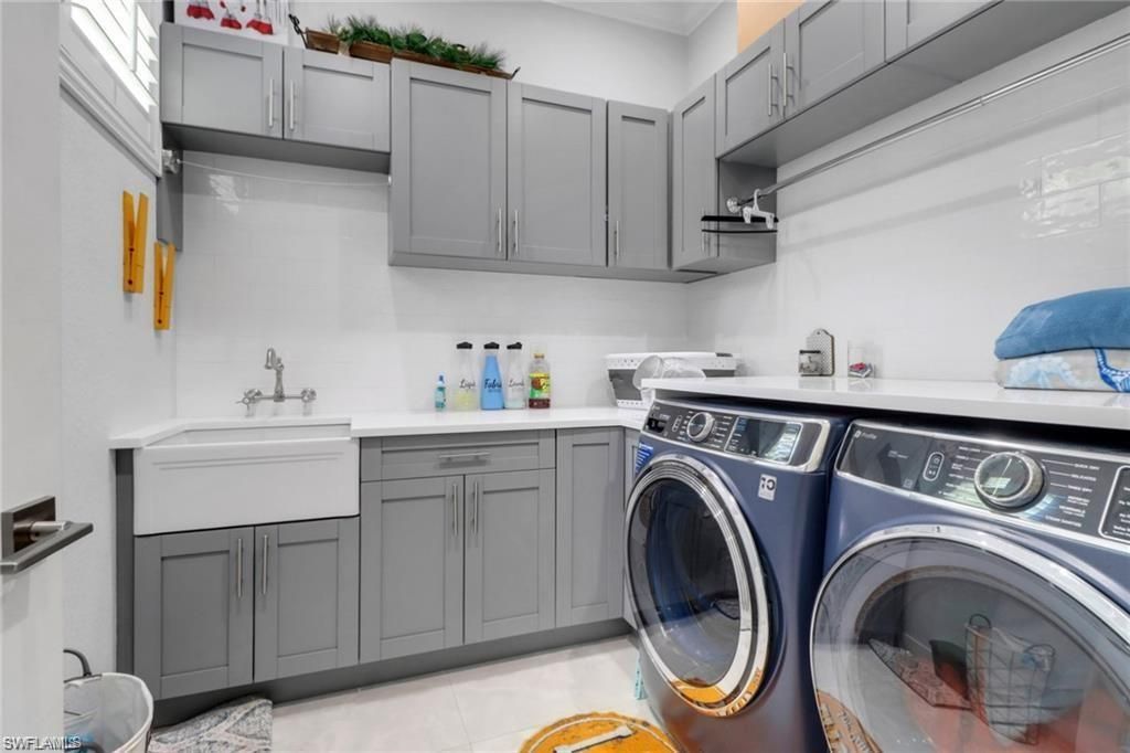 1086 21st St Sw, Naples, FL 34117 Photo