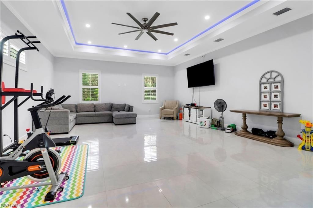 1086 21st St Sw, Naples, FL 34117 Photo