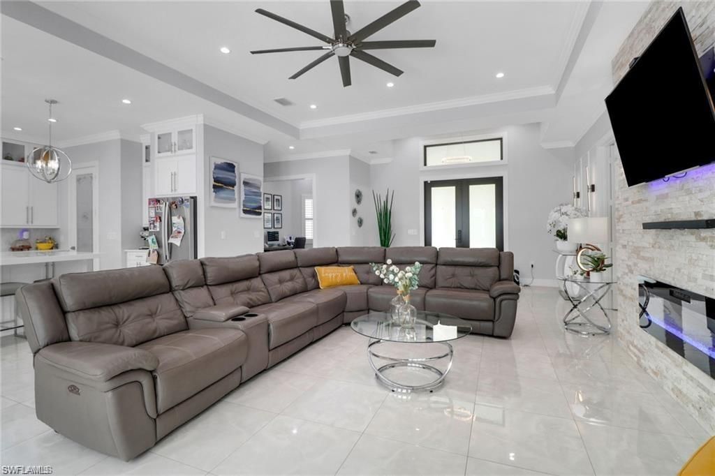 1086 21st St Sw, Naples, FL 34117 Photo