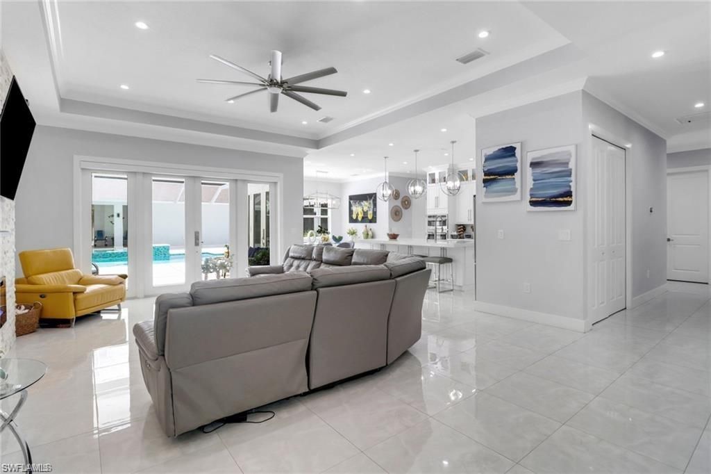 1086 21st St Sw, Naples, FL 34117 Photo