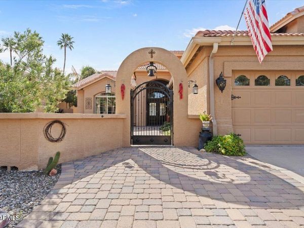 10619 E Arrowvale Drive, Sun Lakes, AZ 85248