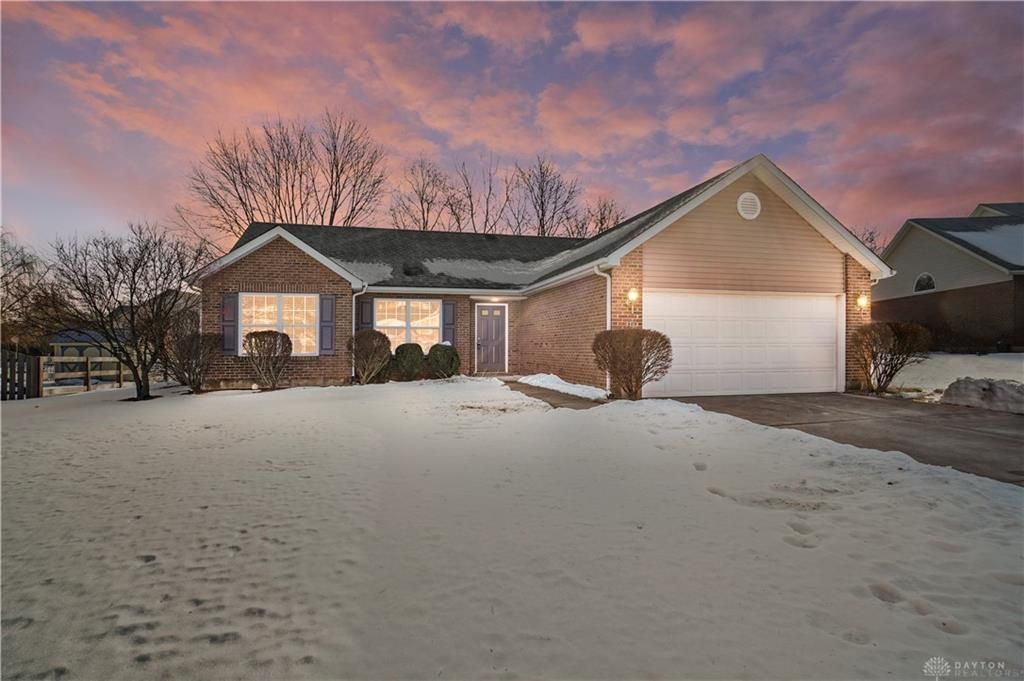 316 Wellington Court, Monroe, OH 45050 Main Photo