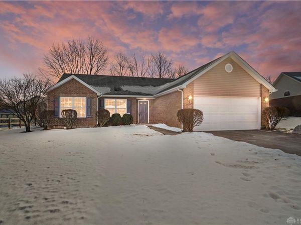 316 Wellington Court, Monroe, OH 45050