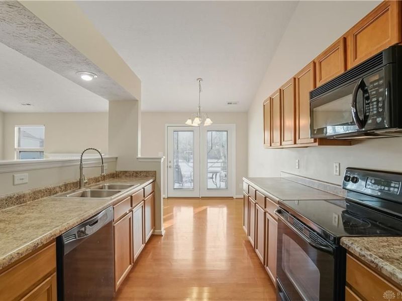 316 Wellington Court, Monroe, OH 45050 Photo 14