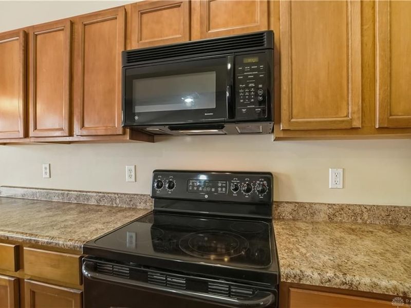 316 Wellington Court, Monroe, OH 45050 Photo 17