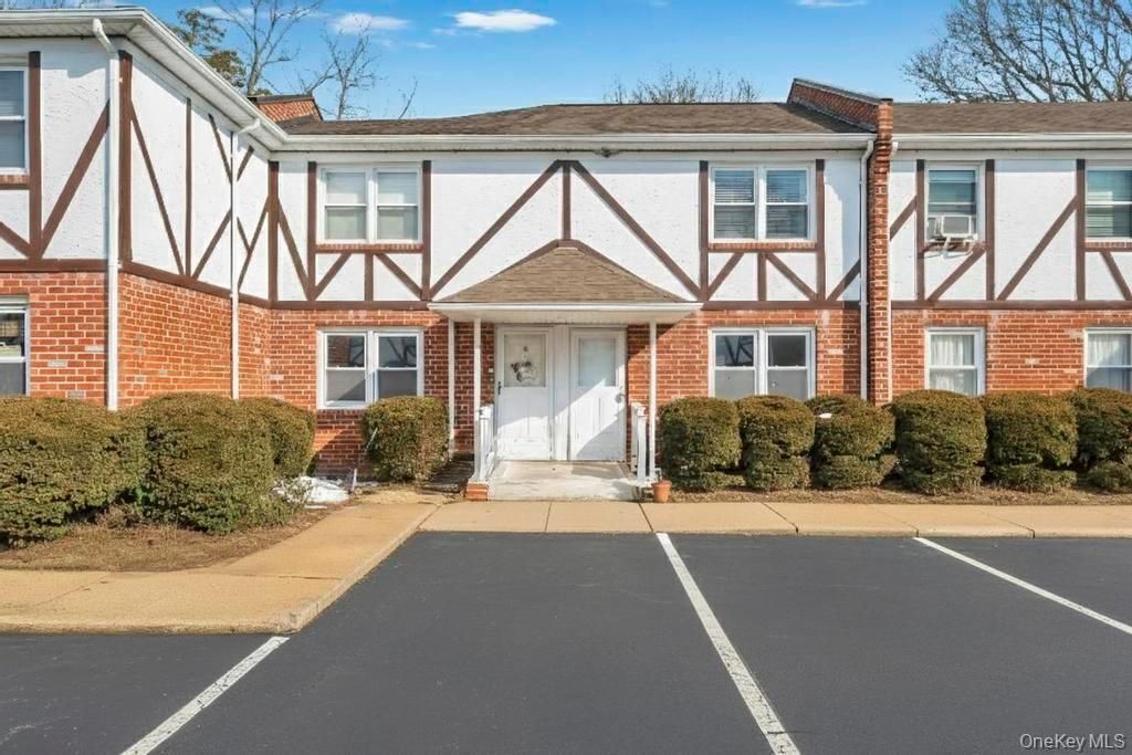 2066 Lakeview Road, Unit A, Bellmore, NY 11710 Main Photo