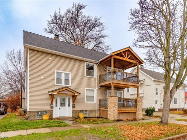 1560 Coutant Avenue, Lakewood, OH 44107