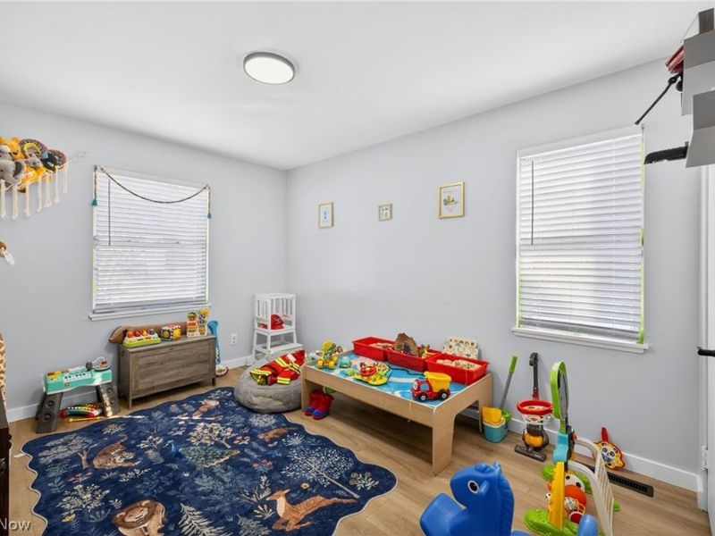 29070 W Willowick Drive, Willowick, OH 44095 Photo 15