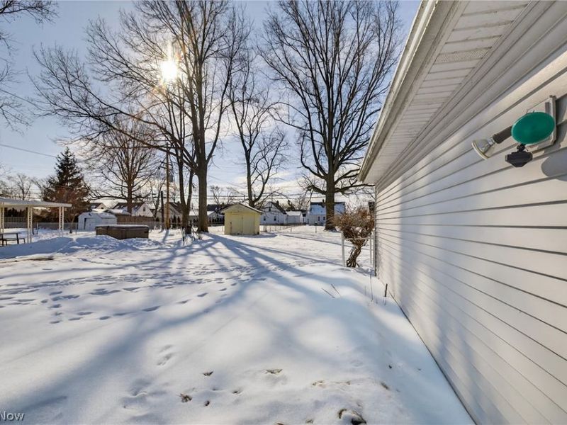 29070 W Willowick Drive, Willowick, OH 44095 Photo 24