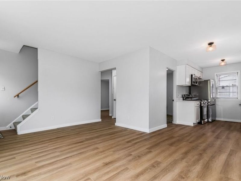 29070 W Willowick Drive, Willowick, OH 44095 Photo 29