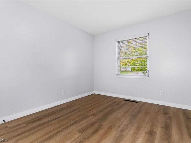 29070 W Willowick Drive, Willowick, OH 44095 Photo 35