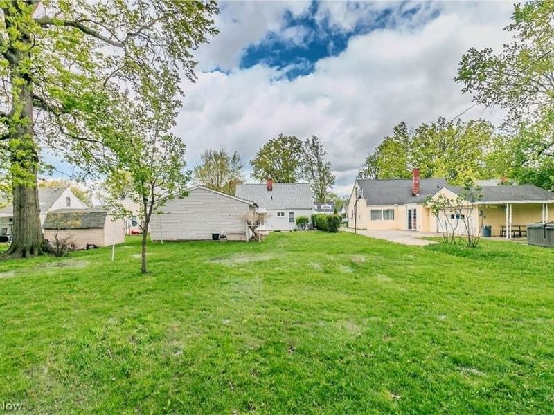 29070 W Willowick Drive, Willowick, OH 44095 Photo 37