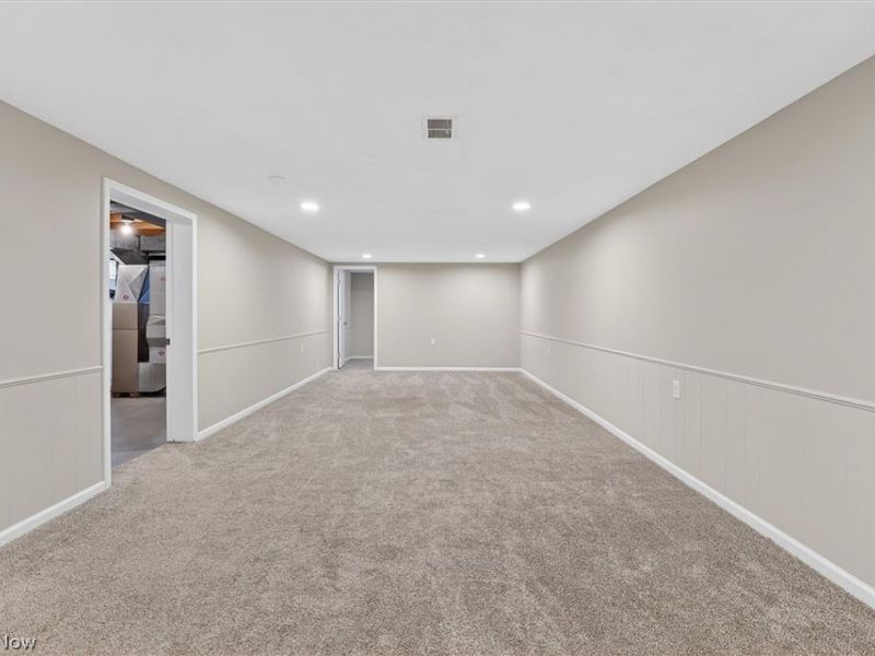 4586 Everhart Drive, Green, OH 44720 Photo 25