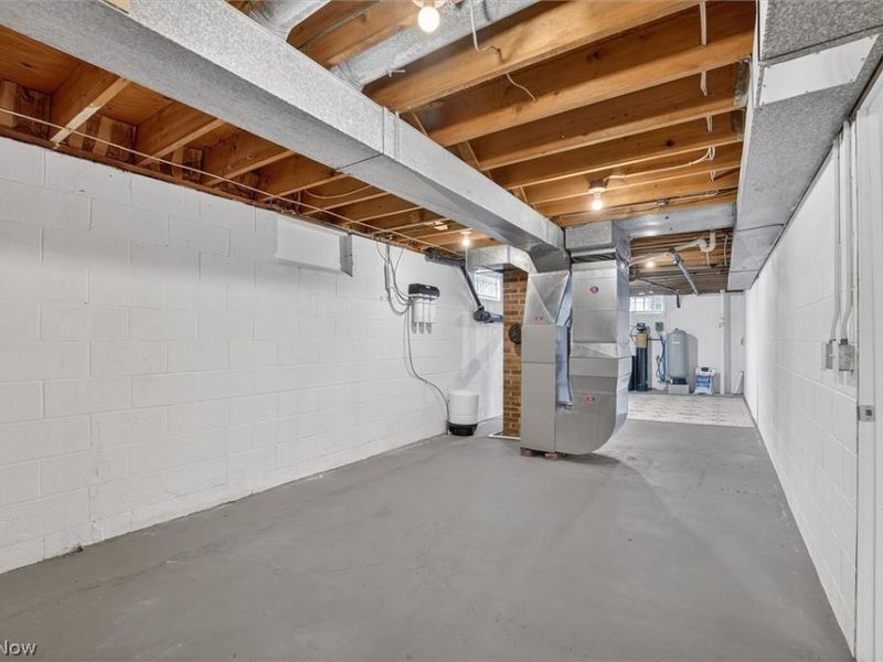 4586 Everhart Drive, Green, OH 44720 Photo 28