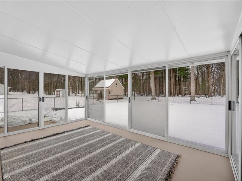 4586 Everhart Drive, Green, OH 44720 Photo 31