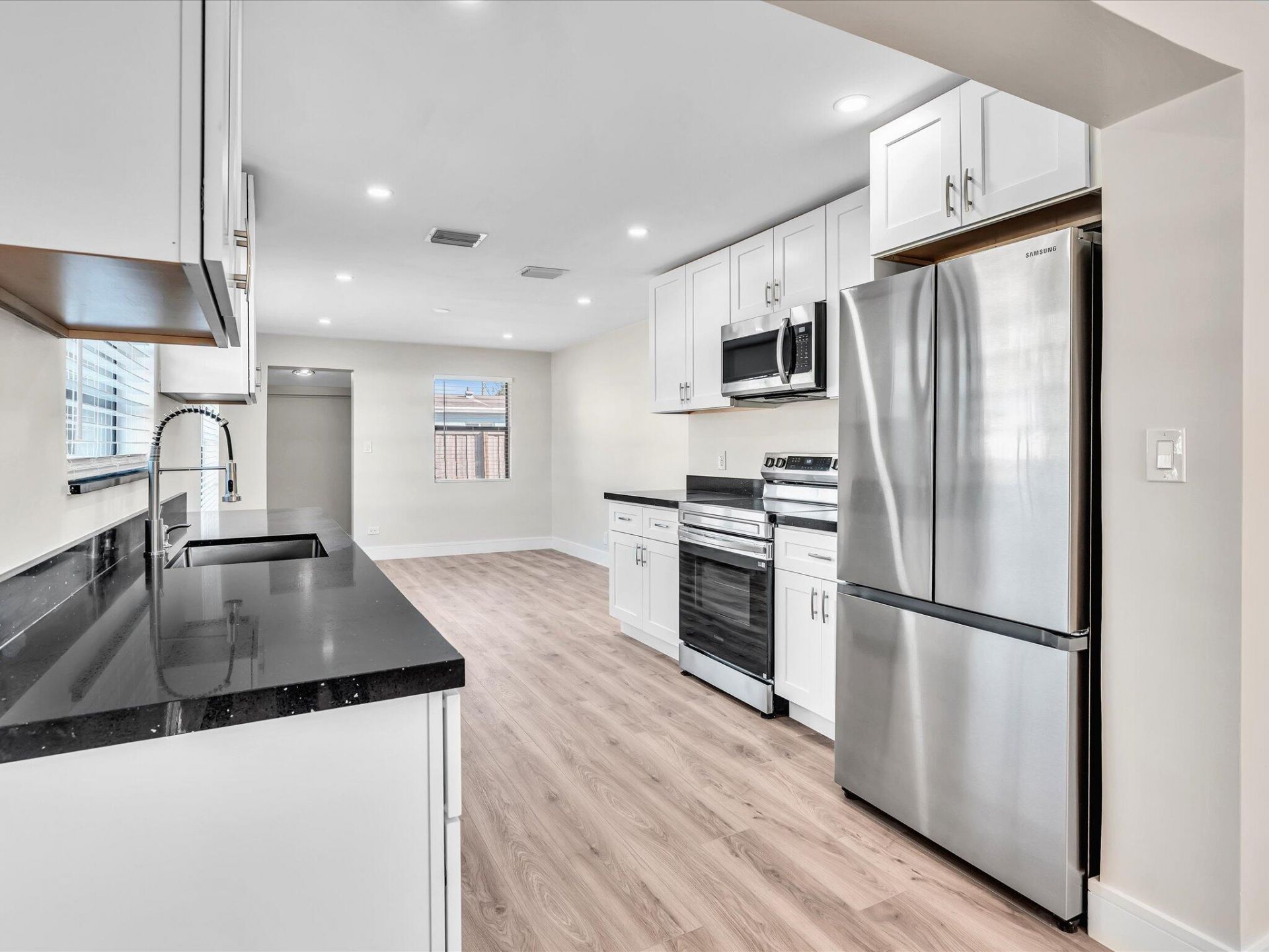 3870 SW 60th Avenue, Davie, FL 33314 Photo