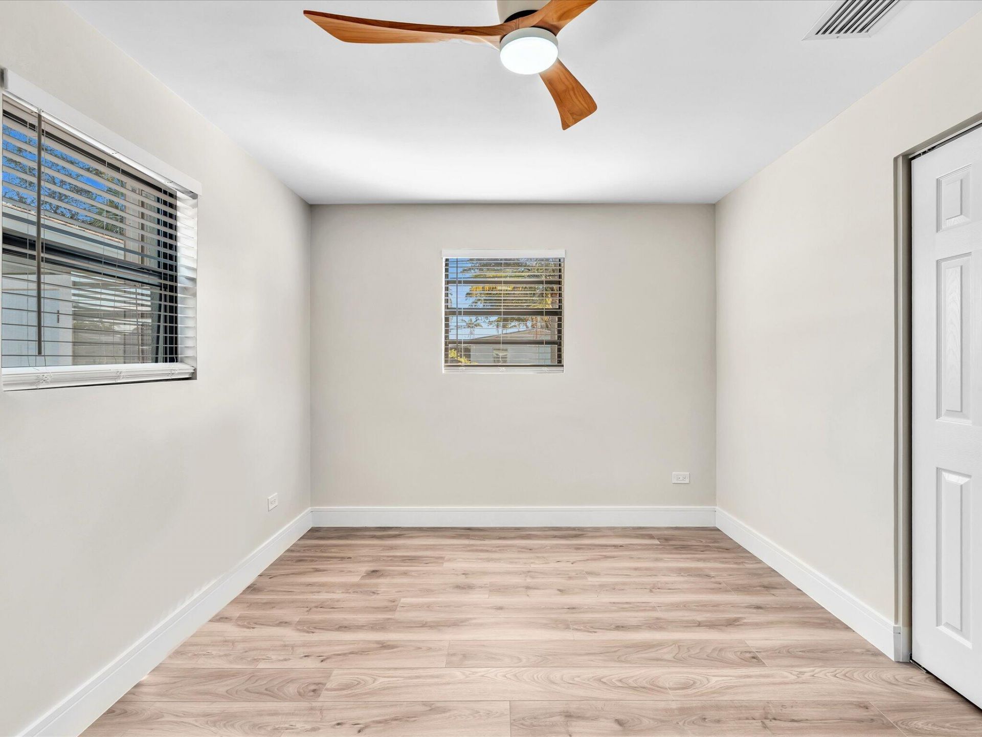 3870 SW 60th Avenue, Davie, FL 33314 Photo