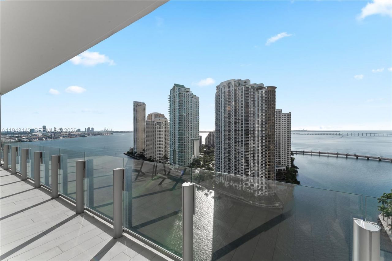 300 Biscayne Blvd Way , Unit 2102, Miami, FL 33131 Photo
