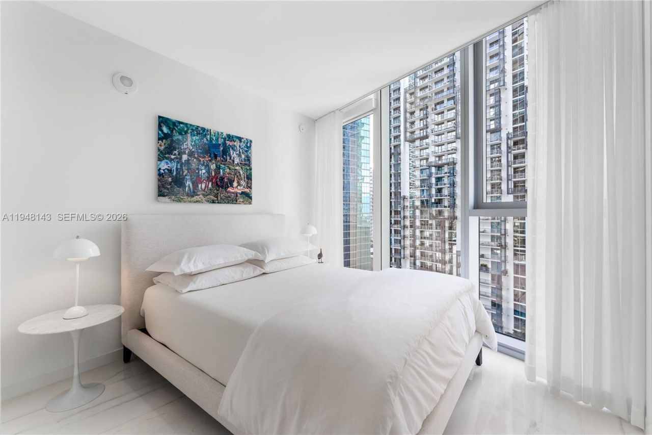 300 Biscayne Blvd Way , Unit 2102, Miami, FL 33131 Photo