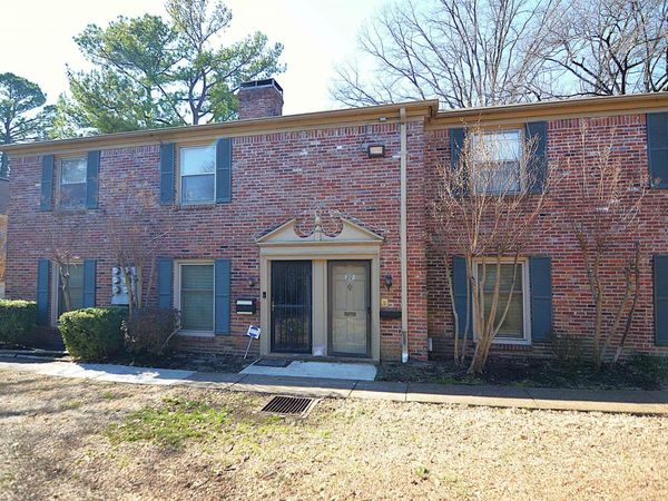 1204 CHAMBERLAIN DR, Unit 20, Memphis, TN 38119