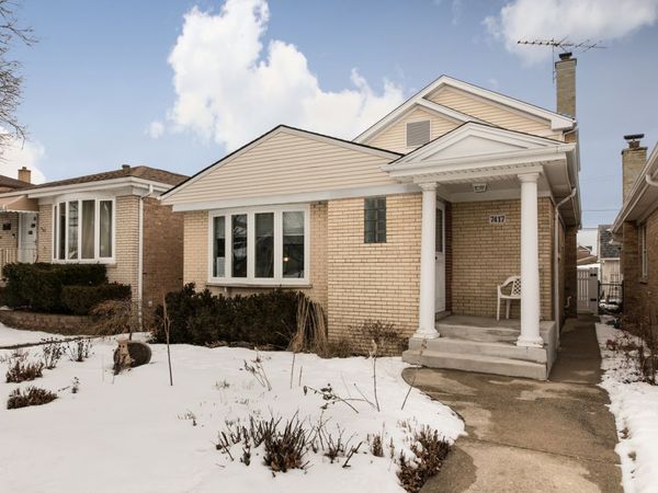 7417 N Oleander Avenue, Chicago, IL 60631