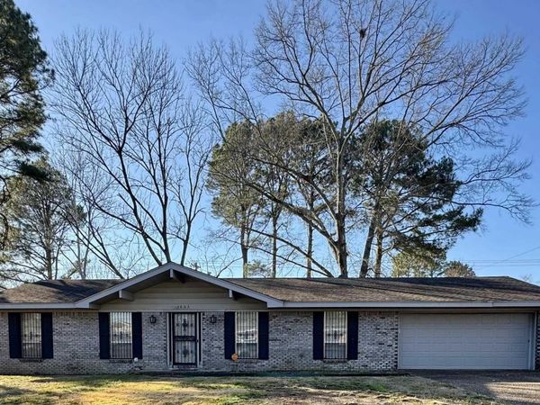 1803 Clara Drive, Conway, AR 72034
