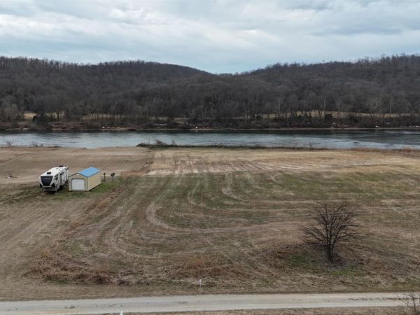 44 White River Run, Guion, AR 72540