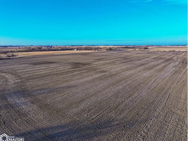 Victory Avenue, Jamaica, IA 50128