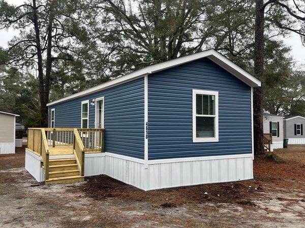 4610 Kingfisher St., North Myrtle Beach, SC 29582