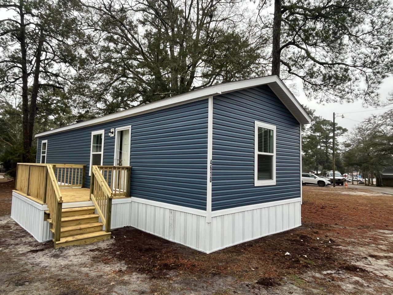 4610 Kingfisher St.  Photo 4