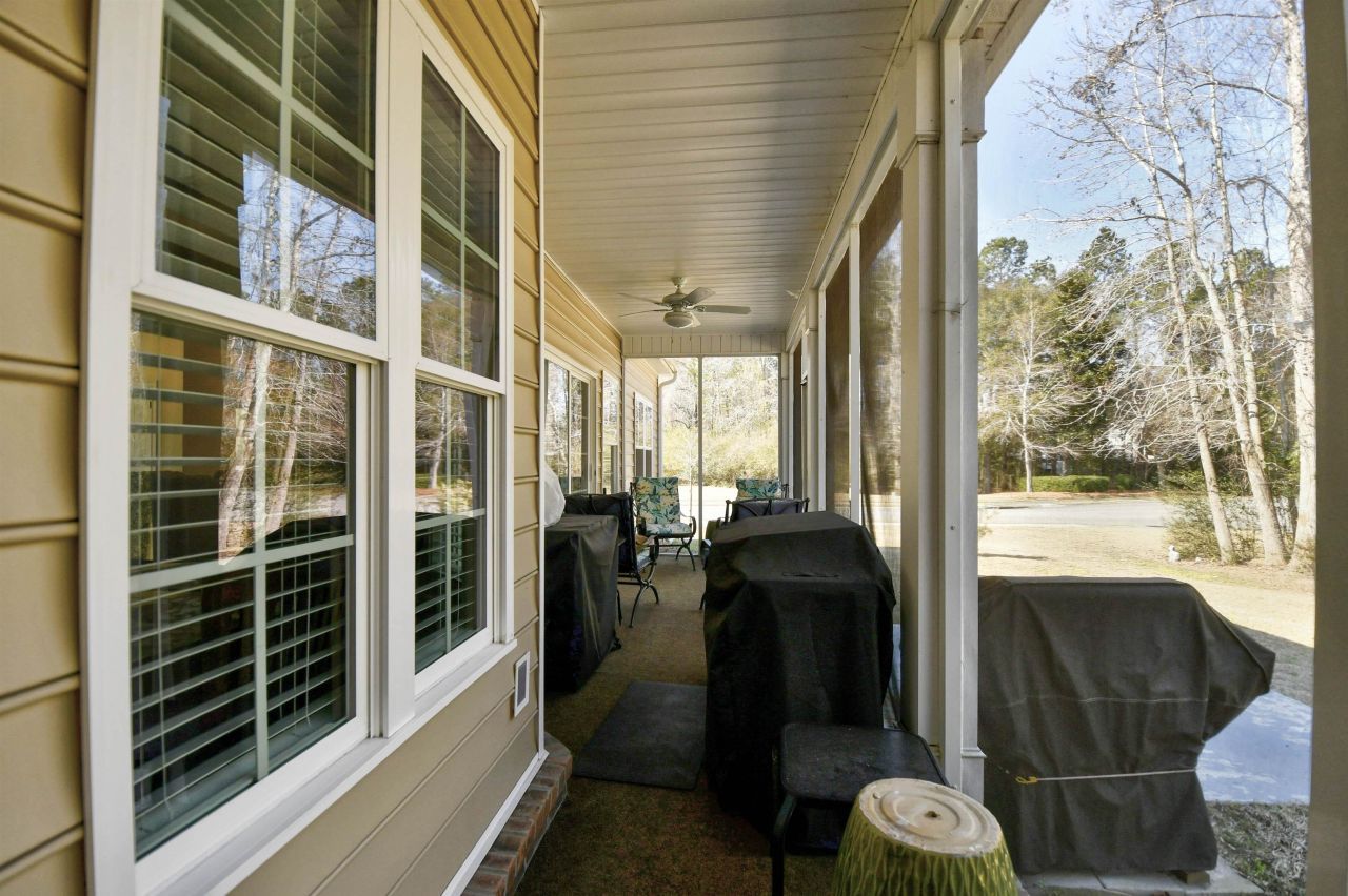 3901 Ridgewood Dr. Photo 33