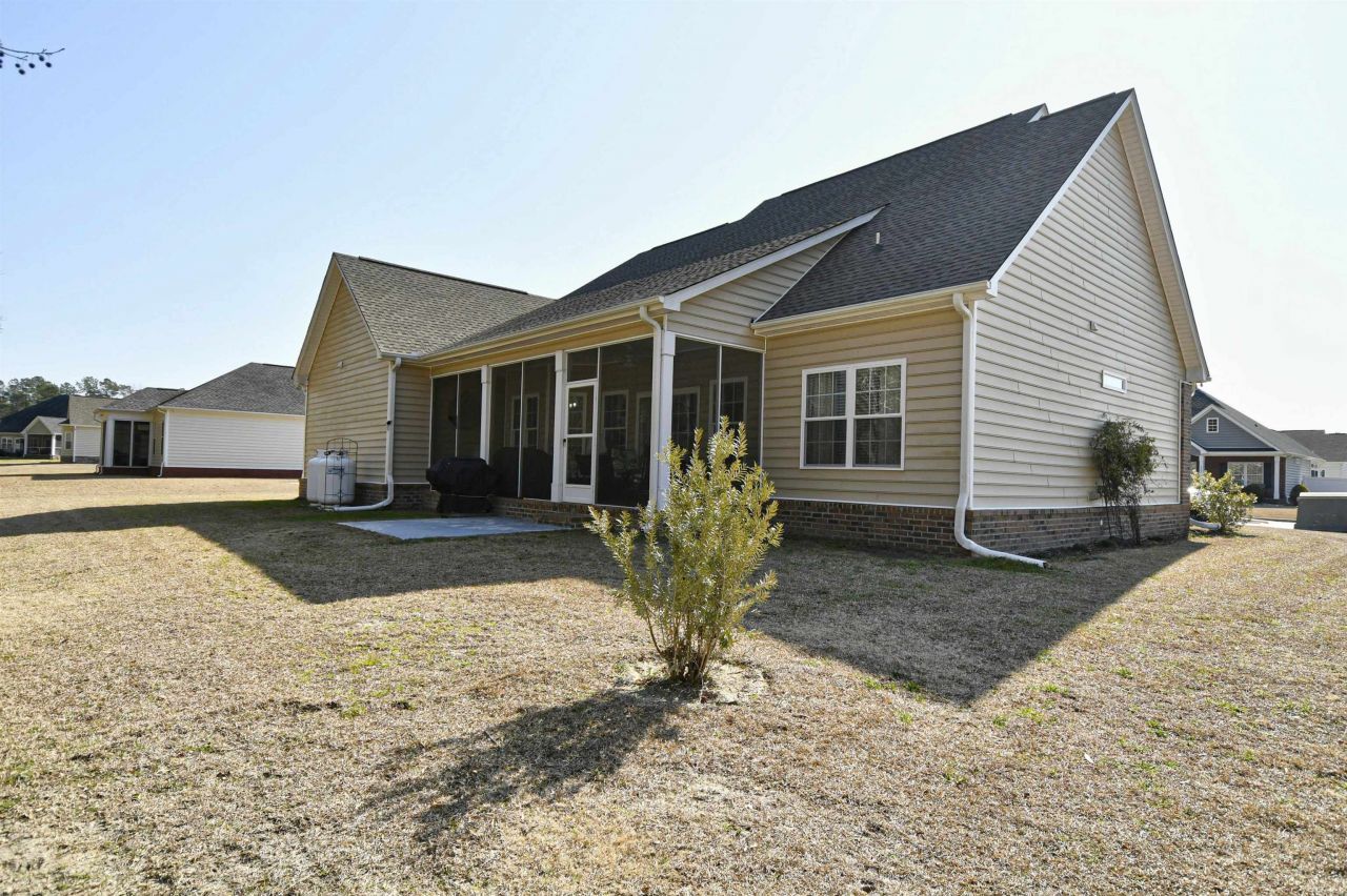 3901 Ridgewood Dr. Photo 38