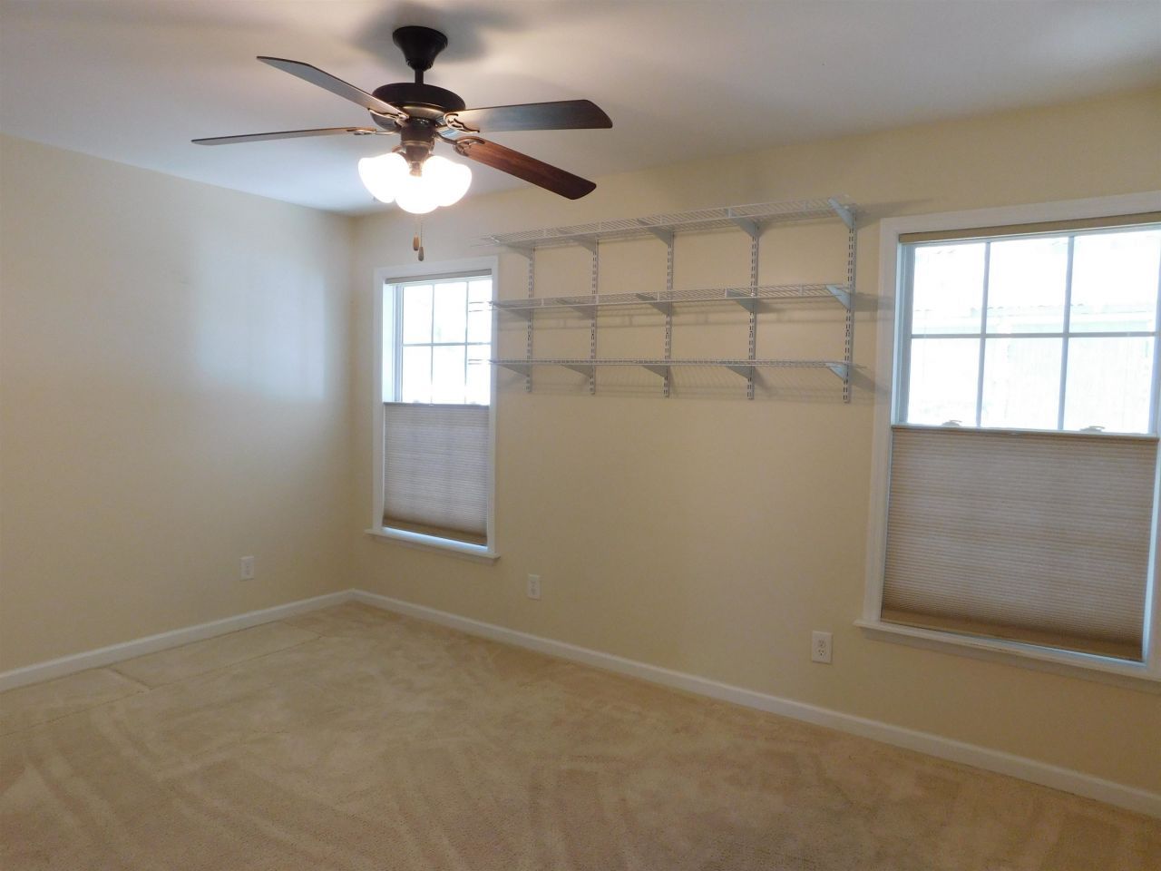 1121 Augustus Dr. Photo 14