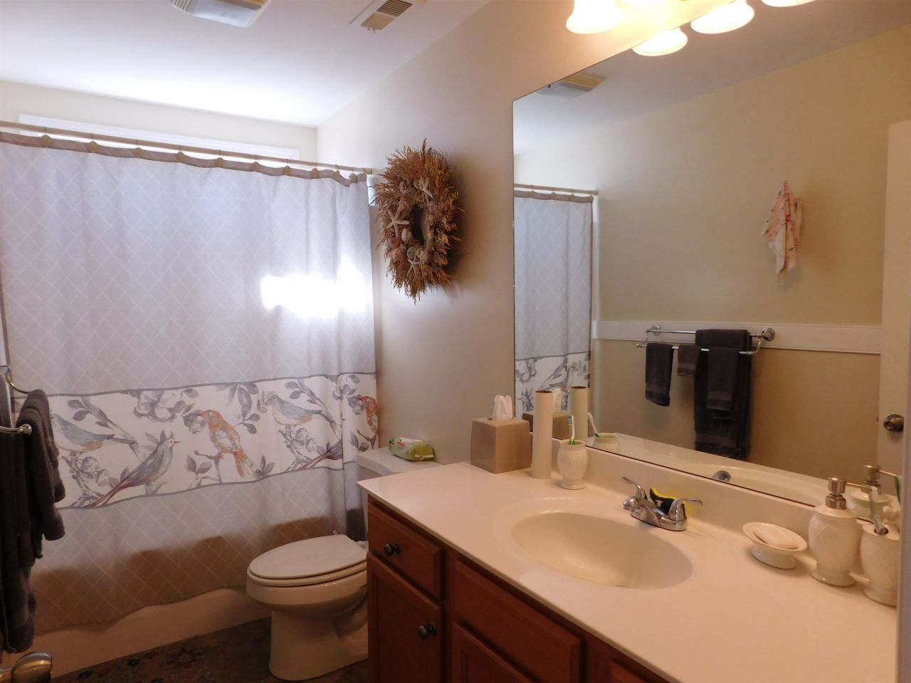 1121 Augustus Dr. Photo 19